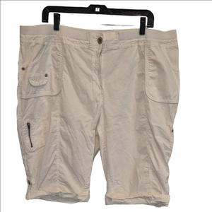 Chico's Lightweight Cotton Cargo Shorts Bermuda Length Chico's Size 4